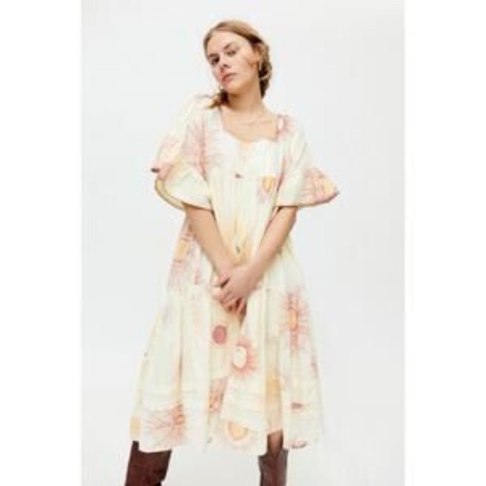 Urban Outfitters Total Eclipse Printed Midi Dress - Picture 6 of 7